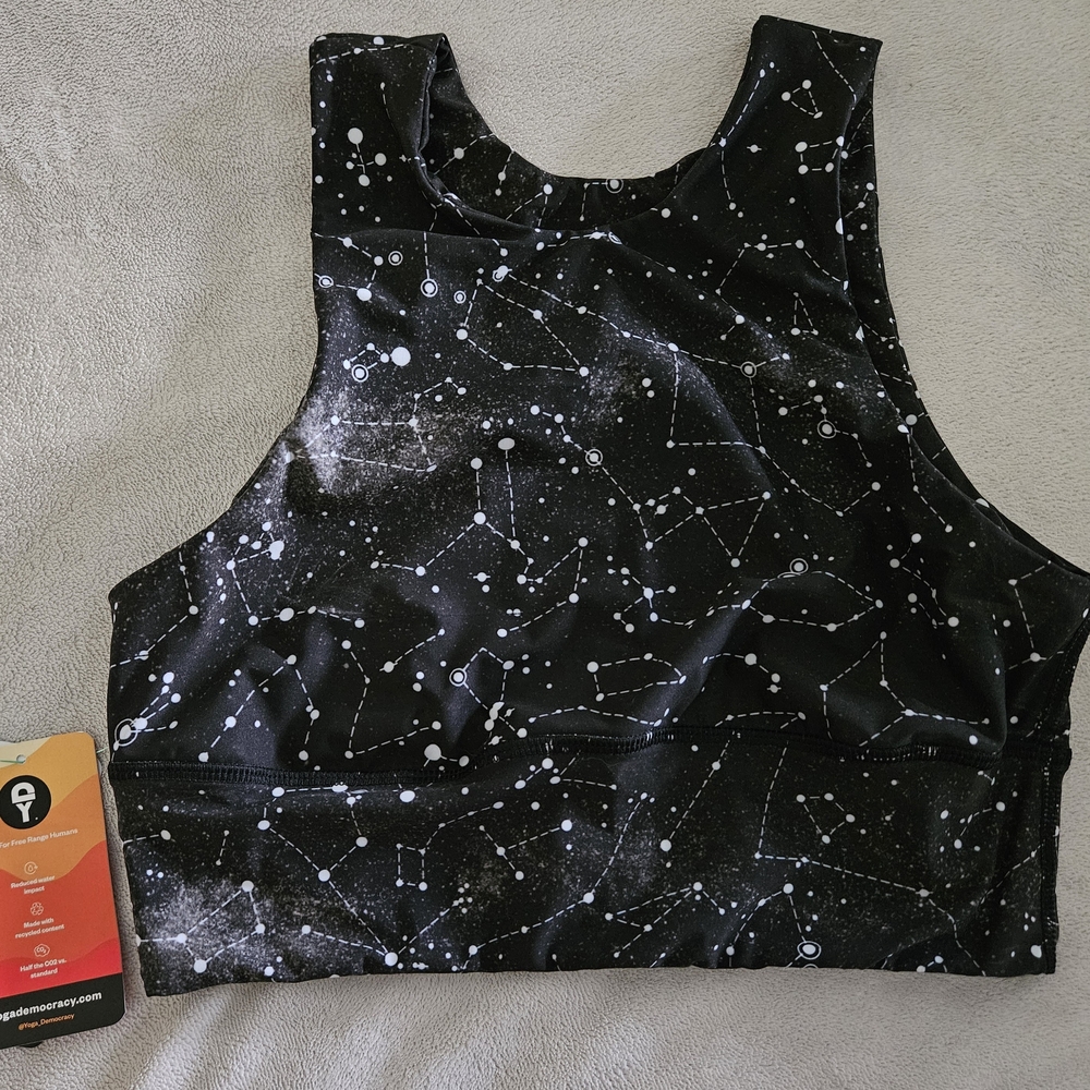 NWT Yoga Democracy Free Range Sports Bra, Size Medium